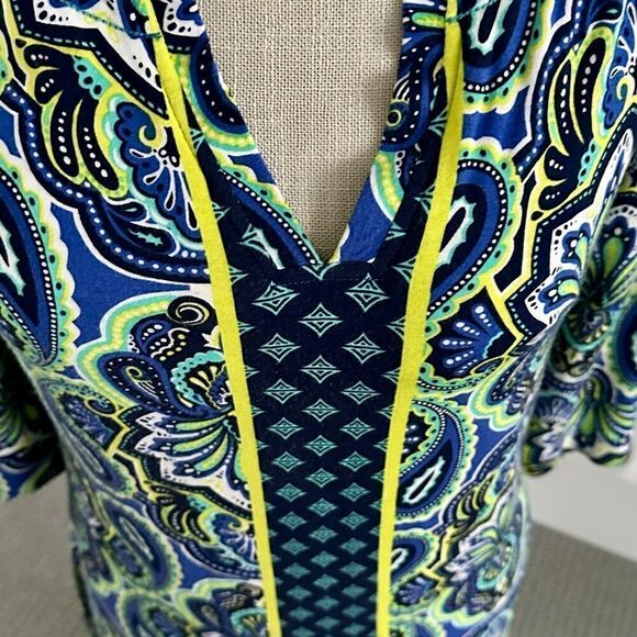 Hatley blue paisley pullover jersey dress. - Picture 3 of 6